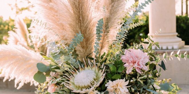 Pampas Grass Decor