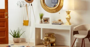 Console Table Decor